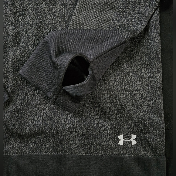 Under Armour LS Top - Picture 4 of 4